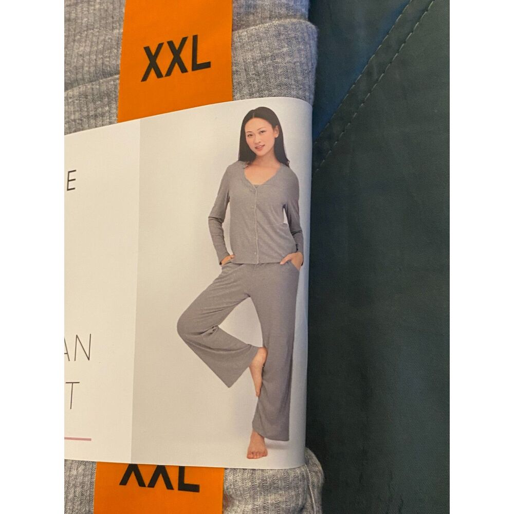 Live 2 Lounge 3 Piece Woman's Lounge Set